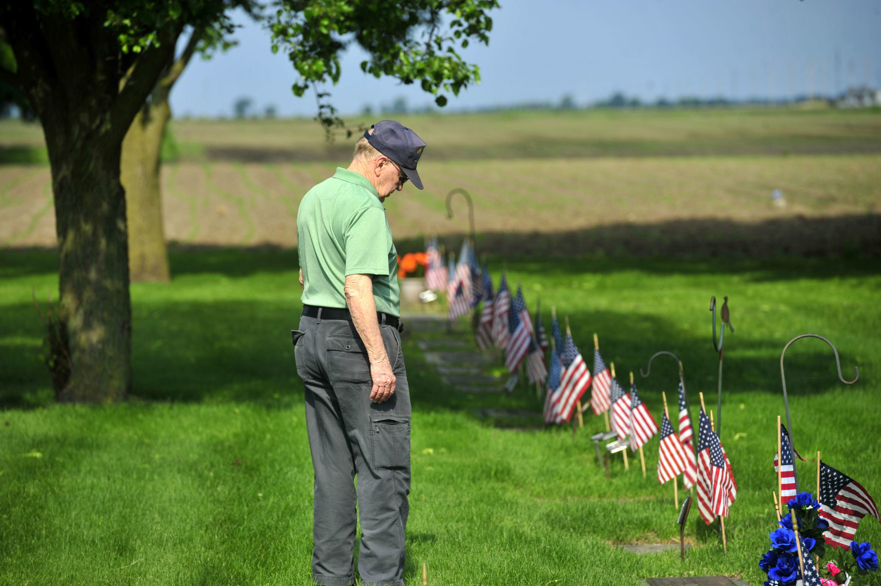 052819-mat-nws-memorial-event-20.jpg